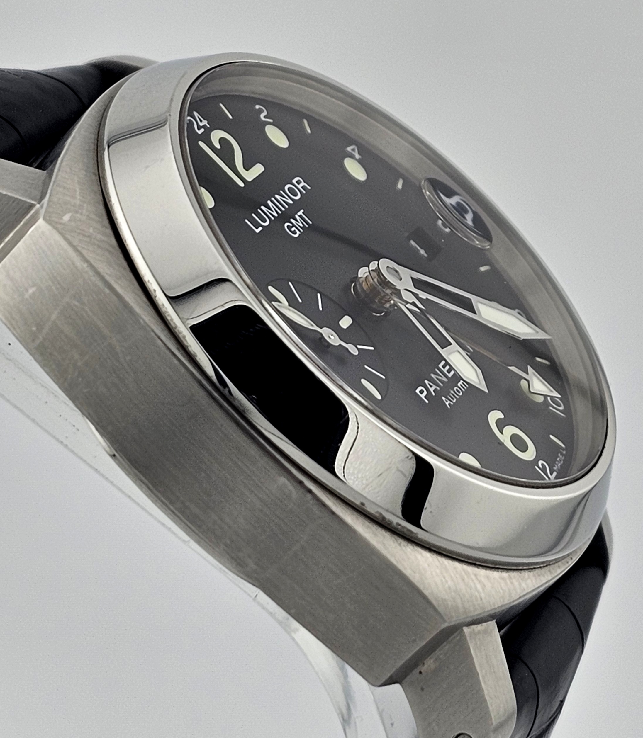 Panerai Luminor GMT PAM00159 40MM - Image 6