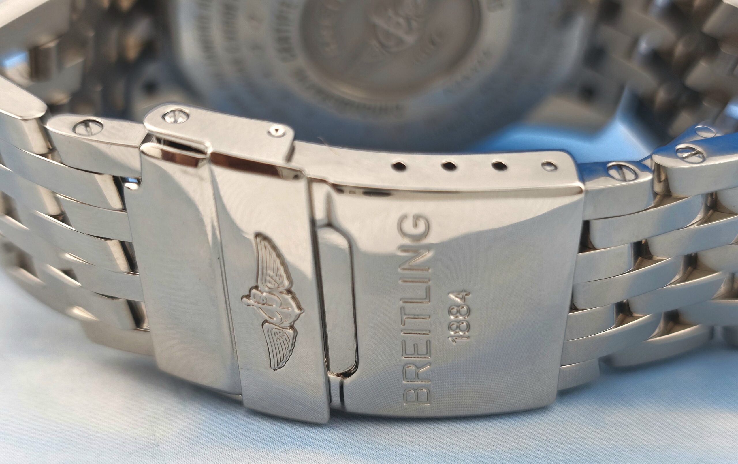 Breitling Navitimer World GMT 46MM - Image 3