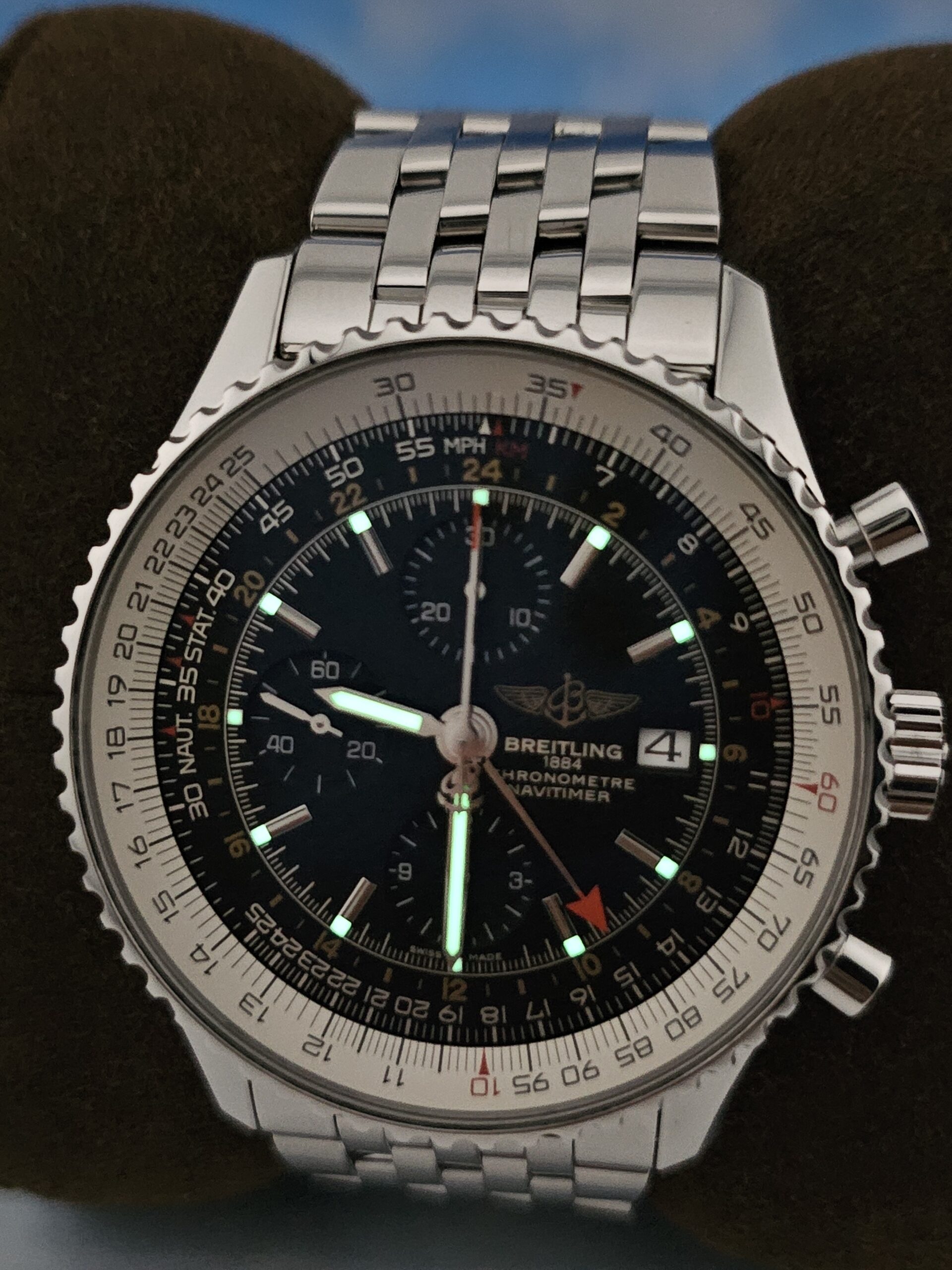 Breitling Navitimer World GMT 46MM - Image 2