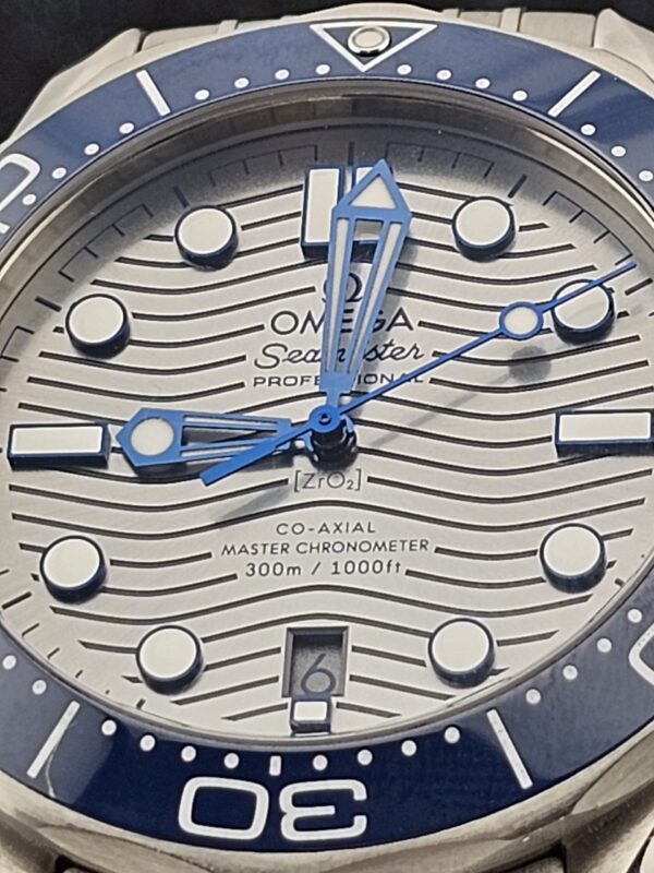 Omega Seamaster Diver 300M 42MM - Image 4