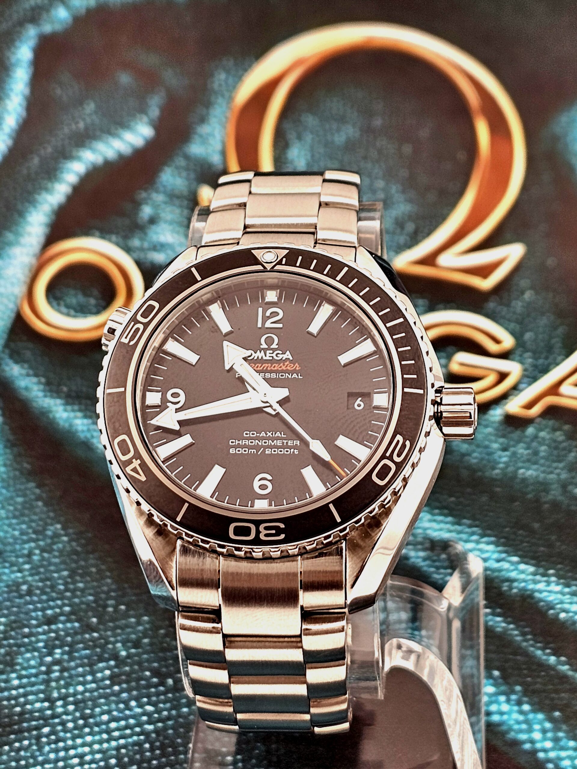 Omega Seamaster Planet Ocean 600 “Skyfall Edition” 42MM - Image 4