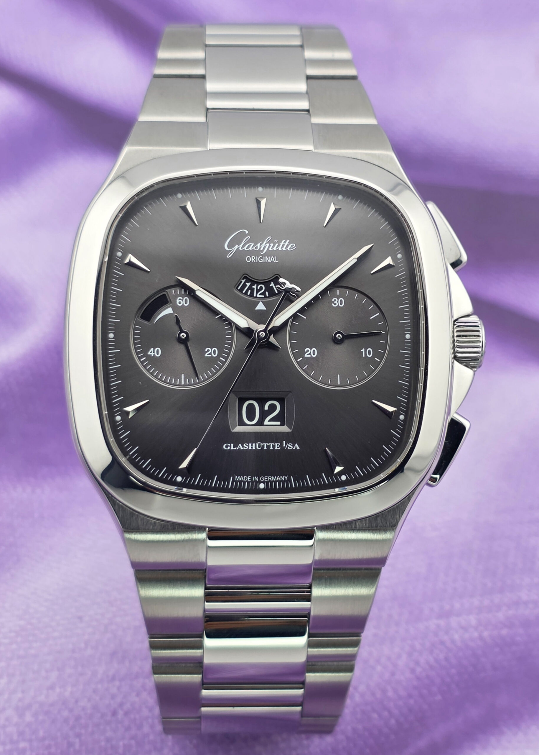 GLASHÜTTE ORIGINAL SEVENTIES CHRONOGRAPH 2019 GRAY DIAL FULLSET