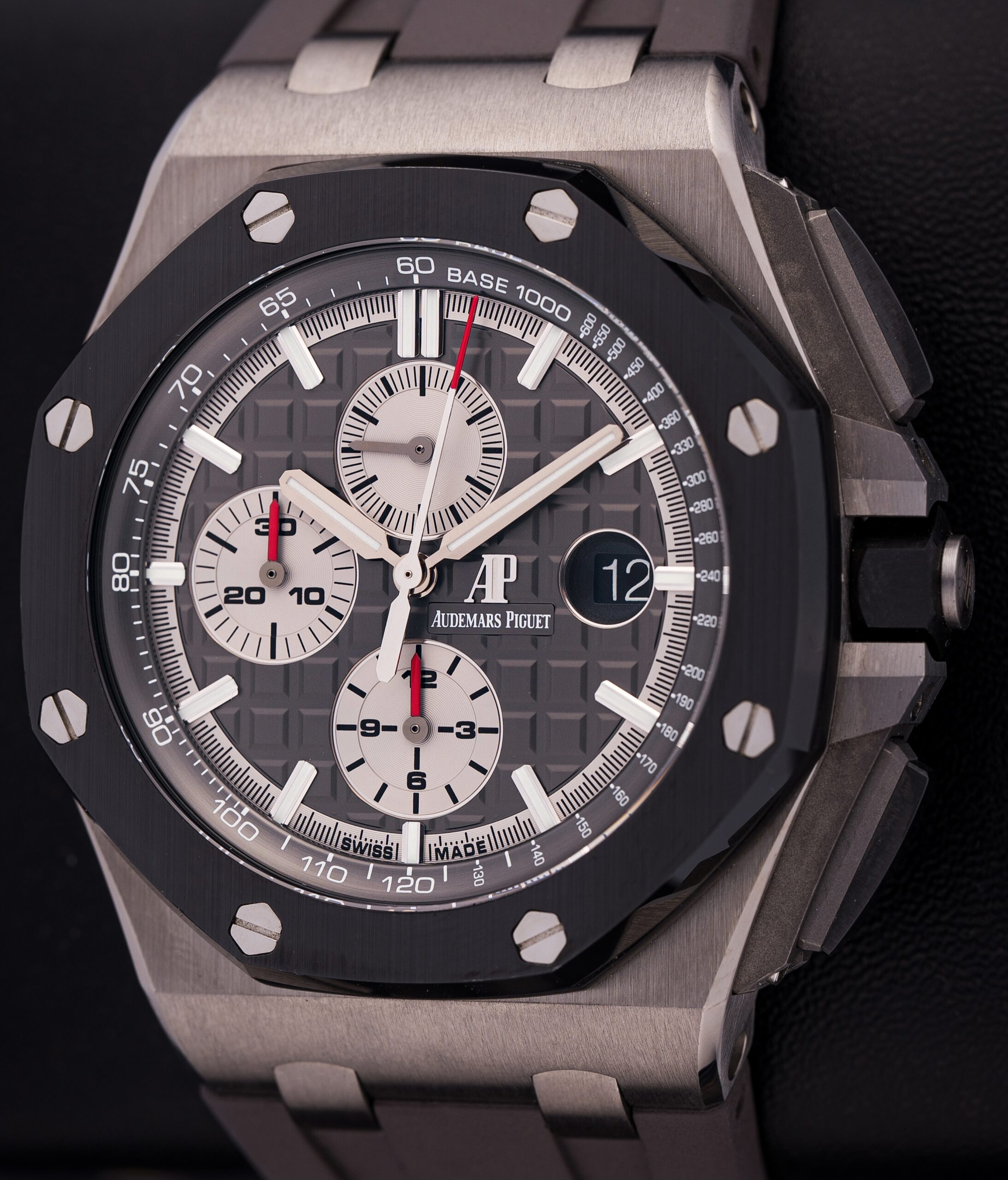 AUDEMARS PIGUET ROYAL OAK OFFSHORE CHRONOGRAPH 44 TITANIUM