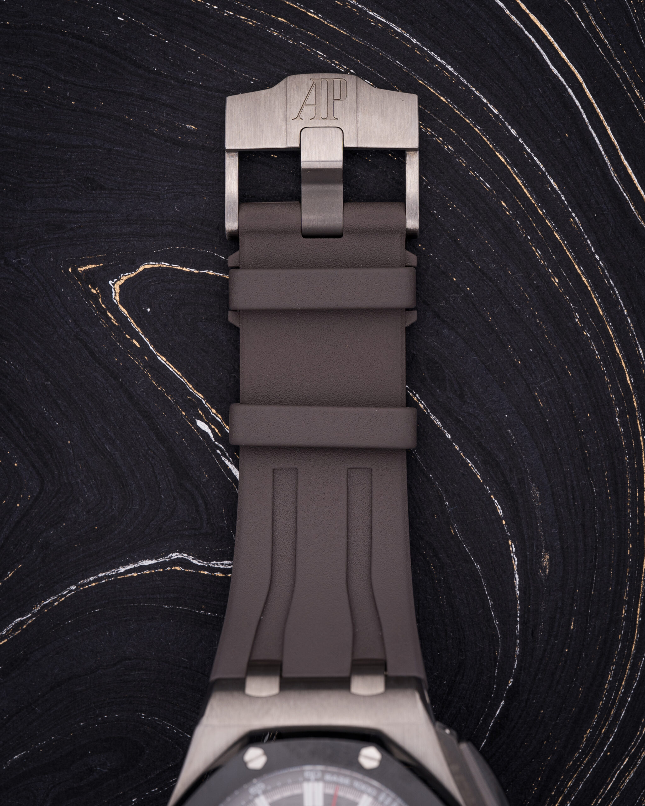 AUDEMARS PIGUET ROYAL OAK OFFSHORE CHRONOGRAPH 44 TITANIUM - Image 6